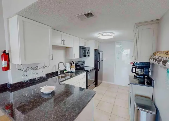 Apartment Direct Gulf View Pool Boat Marina Sleeps 6 *