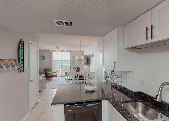 Apartment Direct Gulf View Pool Boat Marina Sleeps 6 Gulf Shores